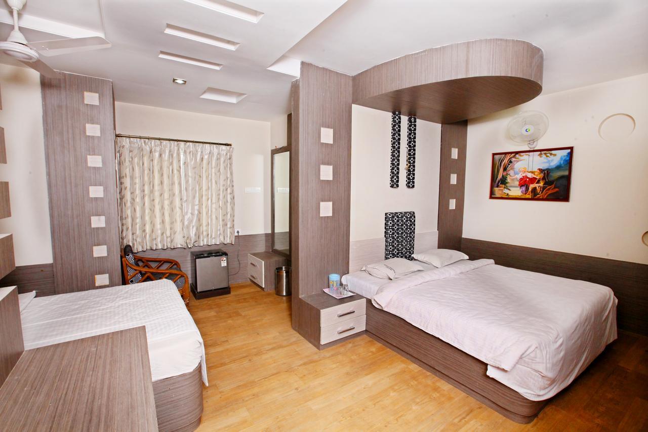 Hotel Vasantham 哥印拜陀 外观 照片